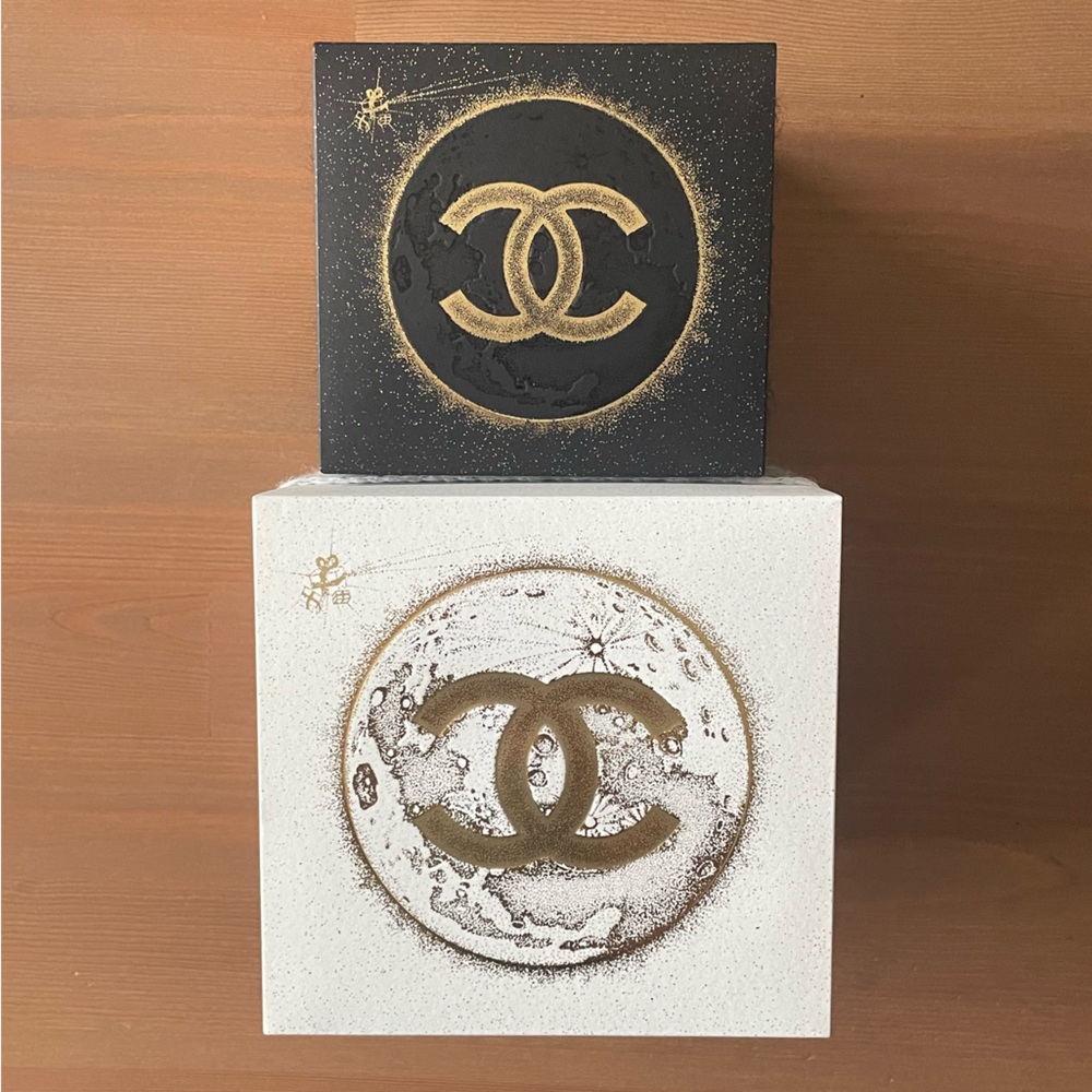 CHANEL VM Holiday Decor Empty Boxes